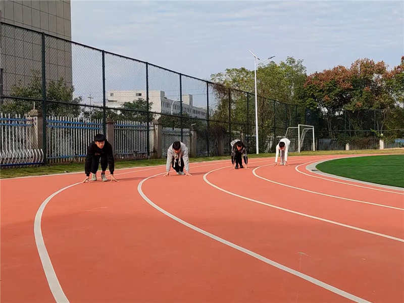 趣味運(yùn)動會—跑步比賽（男）